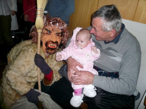 Mikulášské zpívání u stromečku - 3.12.2010